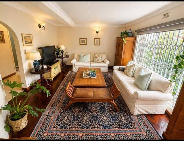 3 BEDROOM TOWNHOUSE FOR SALE IN MULBARTON